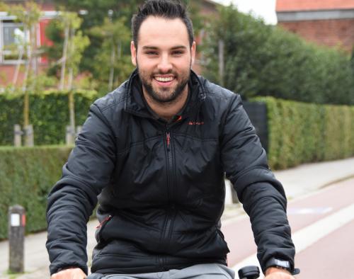 burgemeester van Vosselaar op de fiets